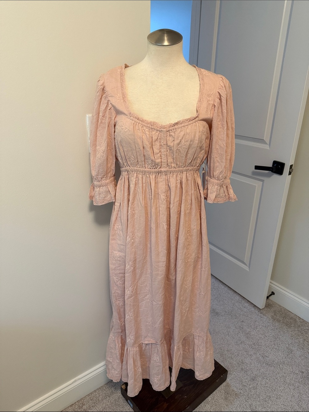 Tularosa Blush Square-Neck Midi Dress